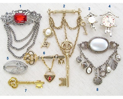 Винтажные броши на выбор, одна маркирована – 1928 Jewelry Company