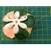 Винтажная брошь «Tahitian Flower» от Sarah Coventry