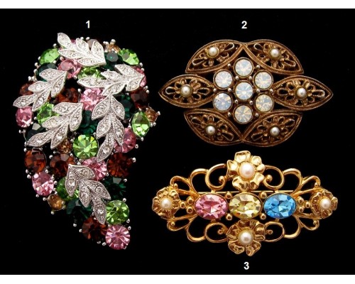 Вінтажні брошки на вибір, дві марковані – Sarah Coventry і 1928 Jewelry Company
