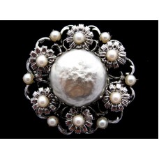 Вінтажна брошка «Baroque Pearl»