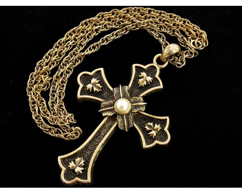 Винтажная цепочка с подвеской «Peace Cross» от Sarah Coventry